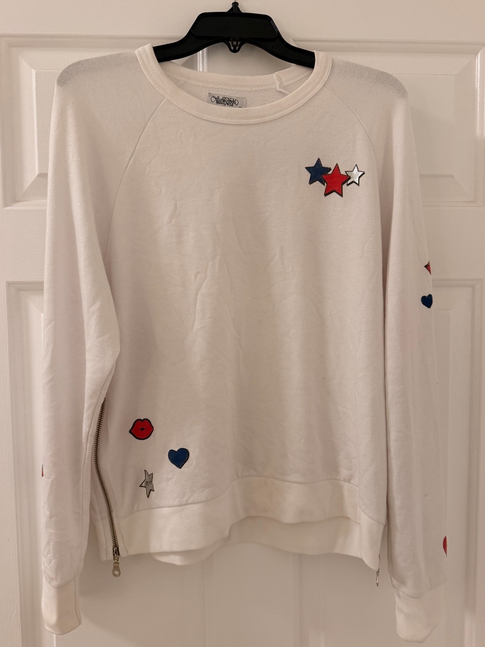 Lauren Moshi White Sweatshirt with Red & Blue Star Accents